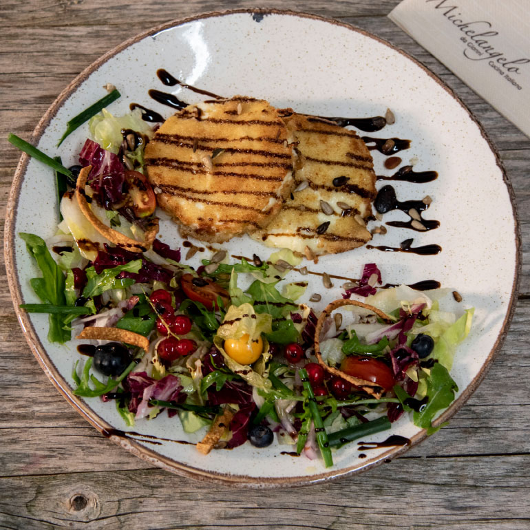Hähnchen mit Balsamico Dressing und Salat