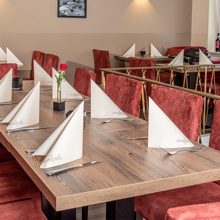 Michelangelo Tischbedeckung